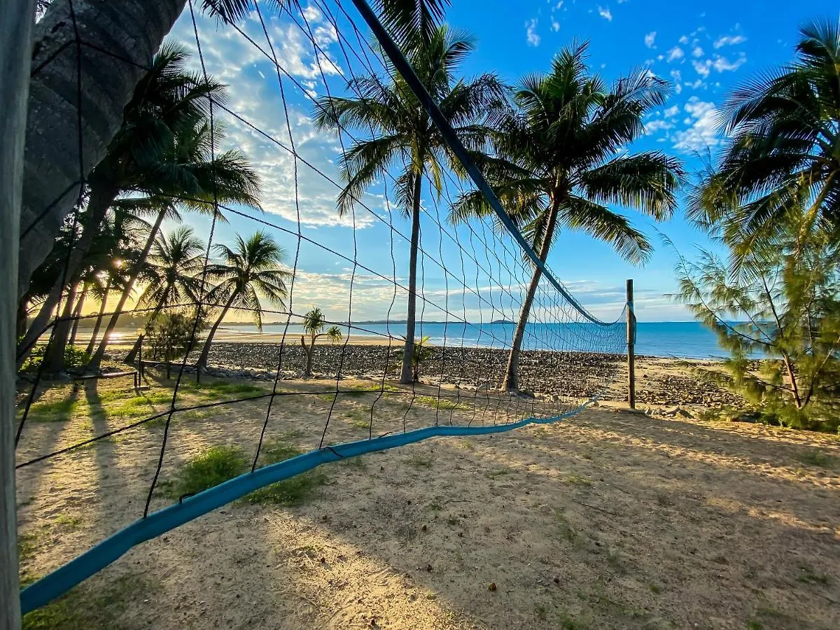 Whitsunstays - The Resort By The Sea Mackay Apartment