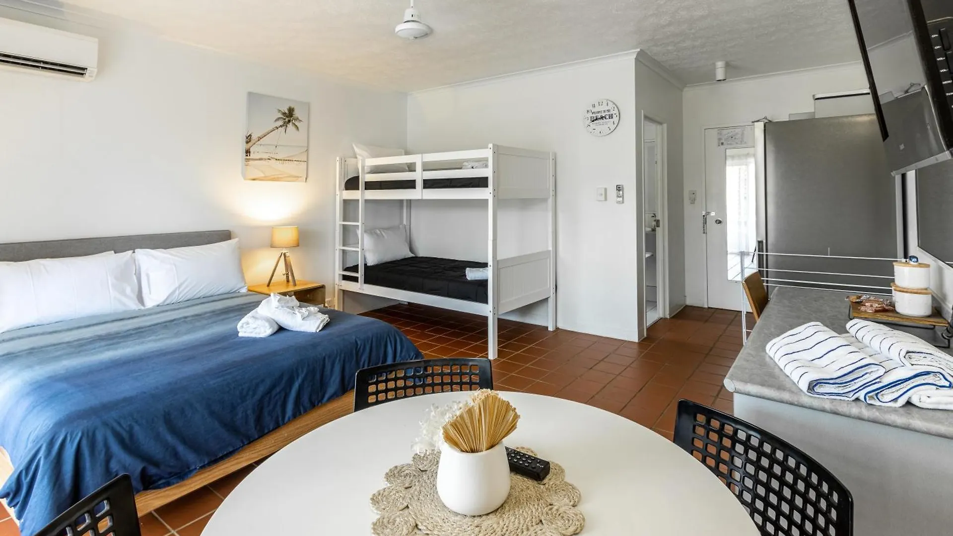 Whitsunstays - The Resort By The Sea Mackay Apartment