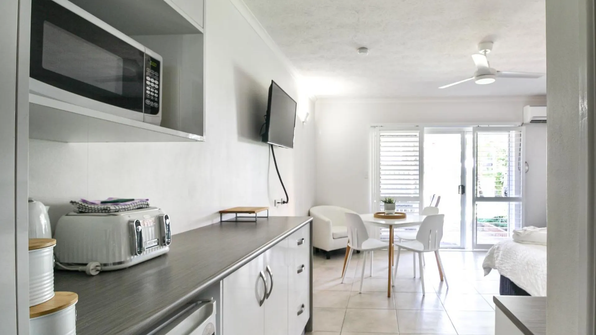 Apartment Whitsunstays - The Resort By The Sea Mackay